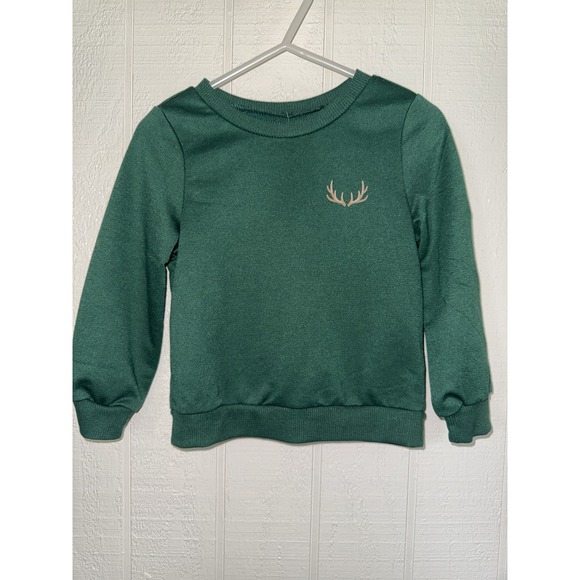 Other - NWT Forest Green Antler Embroidered Kids Sweatshirt Size 12-18 Months